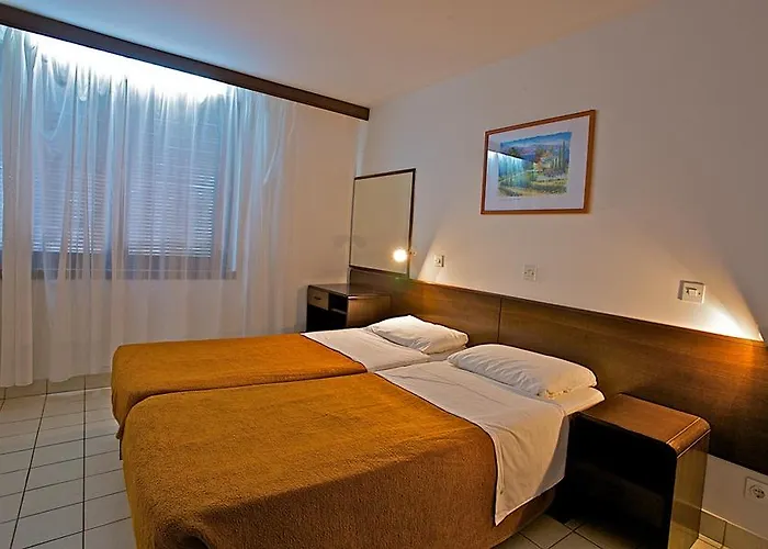 Horizont 2* פולה